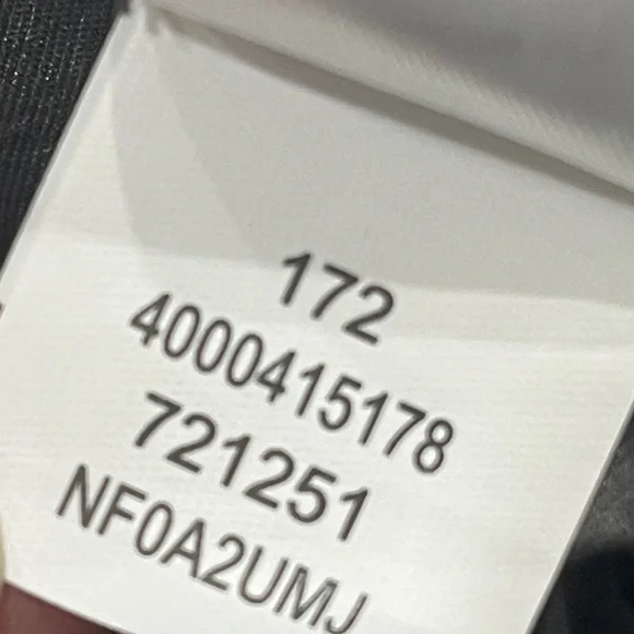 The North Face Paramount Convertible Pant with 7 Pockets in Granite Grey 6 - Picture 11 of 16